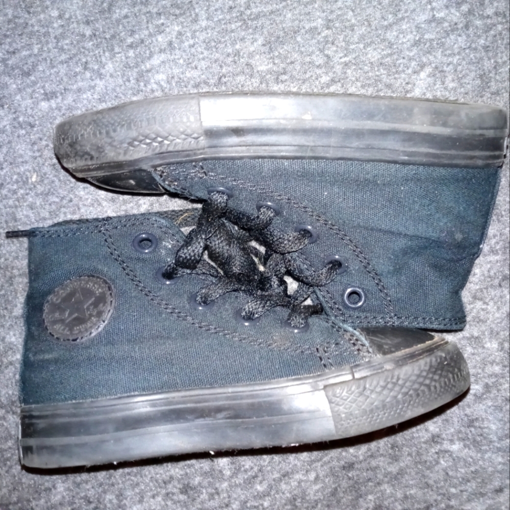Toddler sneakers